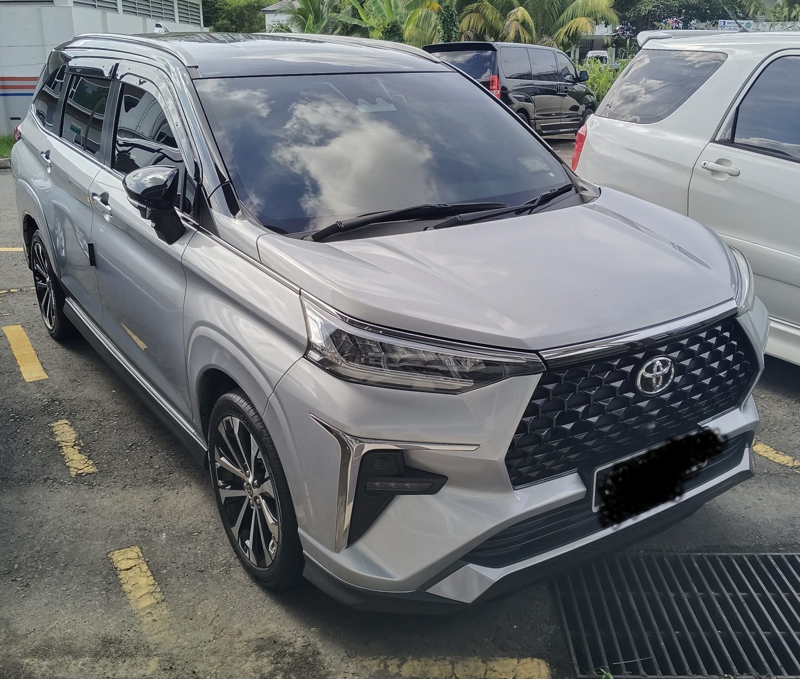 Nissan NV 350 Manual New sabah car rental